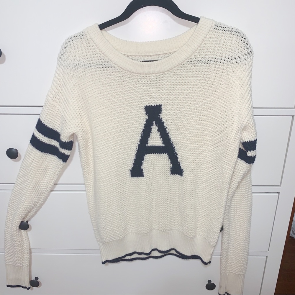 knit abercrombie sweater